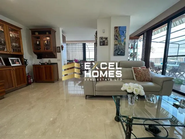 Proprjetà f' St. Paul's Bay