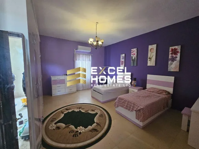 Нерухомість у Għarb