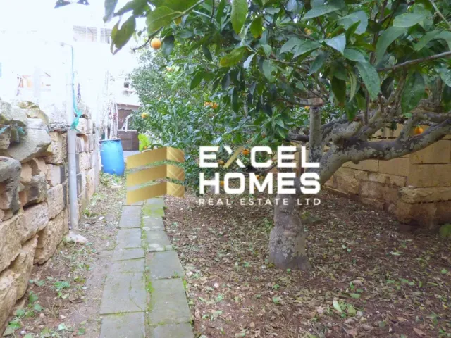 Proprjetà f' Qrendi