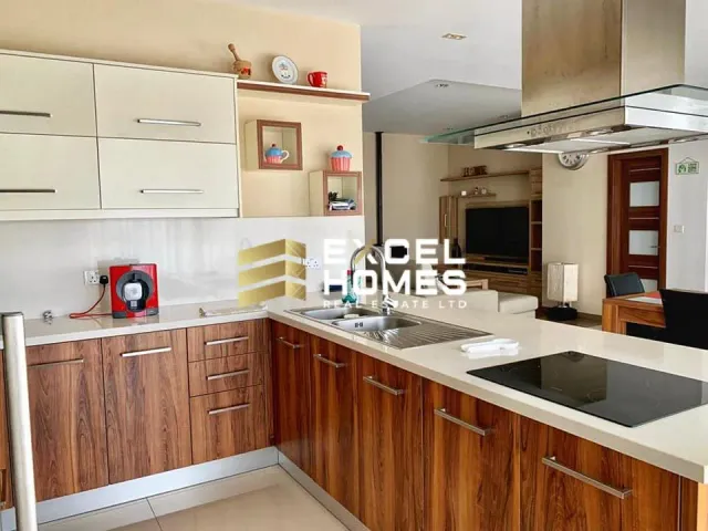 Proprjetà f' St. Paul's Bay