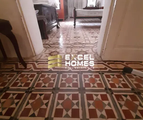 Immobilie in Għajnsielem