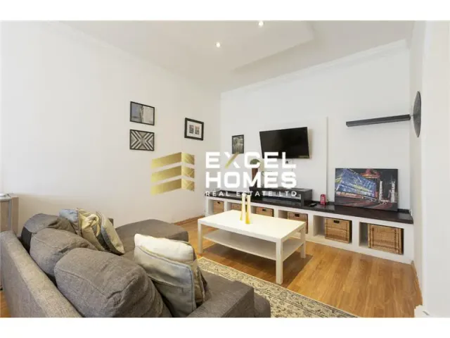 Proprjetà f' St. Julian's