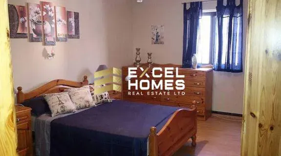 Proprjetà f' St. Paul's Bay