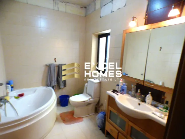 Недвижимость в Santa Venera