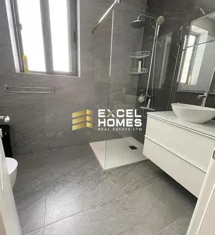 Proprjetà f' Żurrieq