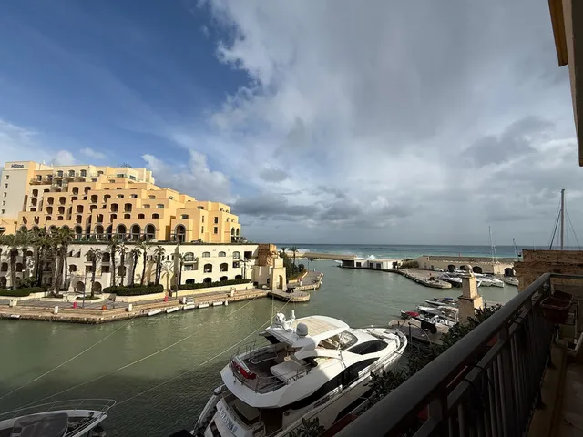 Proprjetà f' St. Julian's