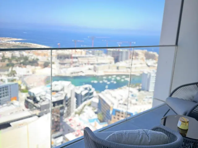 Proprjetà f' St. Julian's